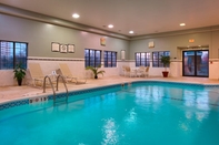 Swimming Pool Staybridge Suites PEORIA-DOWNTOWN, an IHG Hotel