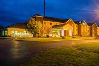 Exterior 4 Holiday Inn Express & Suites ACME-TRAVERSE CITY, an IHG Hotel