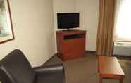 Common Space 7 Candlewood Suites ELGIN NW-CHICAGO