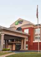 EXTERIOR_BUILDING Holiday Inn Express & Suites SELMA, an IHG Hotel