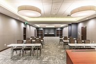 Functional Hall Holiday Inn & Suites SILICON VALLEY - MILPITAS, an IHG Hotel