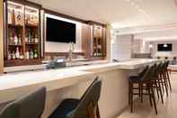 Bar, Cafe and Lounge Holiday Inn LOS ANGELES - LAX AIRPORT, an IHG Hotel