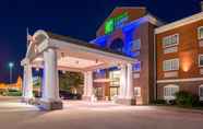 Exterior 2 Holiday Inn Express & Suites ELGIN, an IHG Hotel