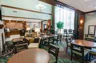 Bar, Cafe and Lounge Staybridge Suites WILMINGTON - WRIGHTSVILLE BCH, an IHG Hotel