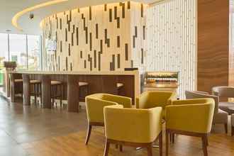 Lobi 4 Holiday Inn Express SEMARANG SIMPANG LIMA, an IHG Hotel