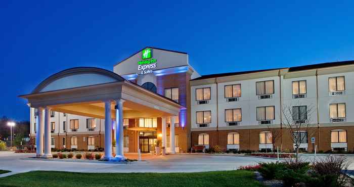 Exterior Holiday Inn Express & Suites ST CHARLES, an IHG Hotel