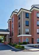 EXTERIOR_BUILDING Holiday Inn Express & Suites CLEVELAND-RICHFIELD, an IHG Hotel