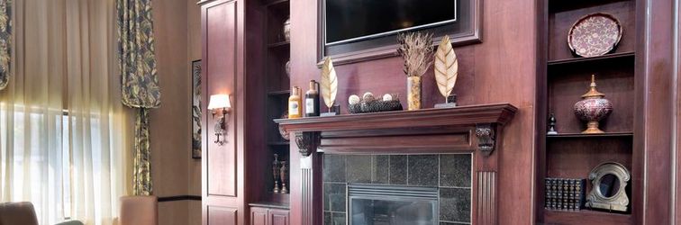 Lobby Holiday Inn Express & Suites DFW WEST - HURST by IHG, an IHG Hotel