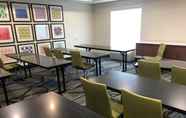 Functional Hall 5 Holiday Inn Express & Suites HEARNE, an IHG Hotel