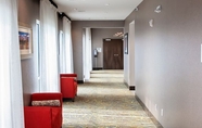 Lobi 3 Holiday Inn & Suites SAVANNAH AIRPORT - POOLER, an IHG Hotel