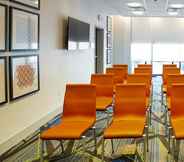 Functional Hall 5 Holiday Inn Express & Suites WENTZVILLE ST LOUIS WEST, an IHG Hotel