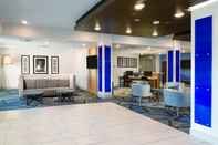 Lobby Holiday Inn Express & Suites WENTZVILLE ST LOUIS WEST, an IHG Hotel