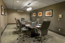 ห้องประชุม Holiday Inn NIAGARA FALLS STATE PARK ENTRY by IHG, an IHG Hotel