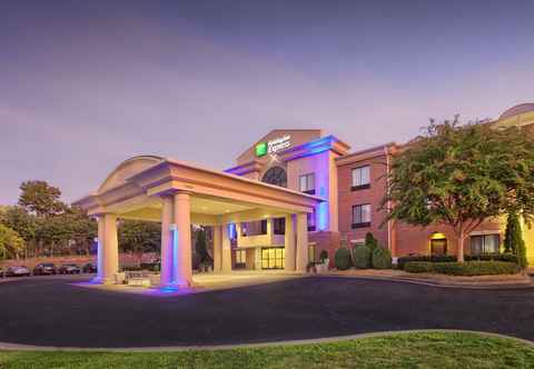 Exterior Holiday Inn Express & Suites RALEIGH NORTH - WAKE FOREST, an IHG Hotel