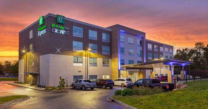 ภายนอกอาคาร Holiday Inn Express WILLIAMSBURG, an IHG Hotel