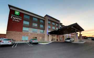 Exterior 4 Holiday Inn Express & Suites DETROIT NORTH - ROSEVILLE, an IHG Hotel