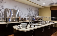 Restoran 4 Staybridge Suites ATLANTA AIRPORT, an IHG Hotel