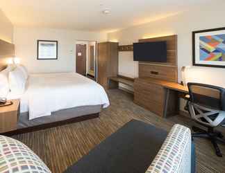 Others 2 Holiday Inn Express & Suites KALAMAZOO WEST, an IHG Hotel