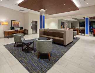 Lobby 2 Holiday Inn Express & Suites VENTURA HARBOR, an IHG Hotel