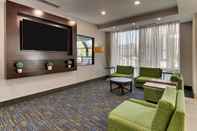 Common Space Holiday Inn Express FISHKILL-MID HUDSON VALLEY, an IHG Hotel