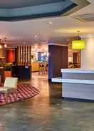 Front Desk Holiday Inn LEEDS - GARFORTH, an IHG Hotel
