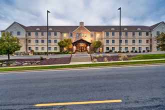 Exterior 4 Staybridge Suites MADISON-EAST, an IHG Hotel