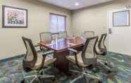 Functional Hall 4 Candlewood Suites AURORA-NAPERVILLE