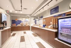 Restaurant 5 Holiday Inn Express & Suites STERLING by IHG, an IHG Hotel