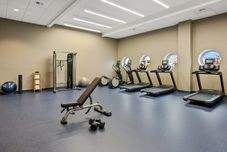 피트니스 센터 Hotel Indigo SEATTLE EVERETT WATERFRONT by IHG, an IHG Hotel