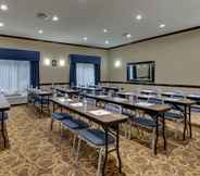 Functional Hall 7 Holiday Inn Express & Suites ALLENTOWN WEST, an IHG Hotel