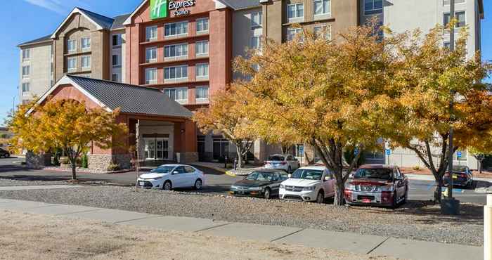 Bangunan Holiday Inn Express & Suites ALBUQUERQUE MIDTOWN, an IHG Hotel