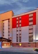 EXTERIOR_BUILDING Holiday Inn Express & Suites ATLANTA N-PERIMETER MALL AREA, an IHG Hotel