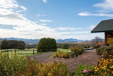 Common Space Crowne Plaza LAKE PLACID by IHG, an IHG Hotel