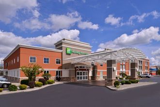 Exterior 4 Holiday Inn & Suites ROCHESTER - MARKETPLACE by IHG, an IHG Hotel