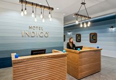 로비 7 Hotel Indigo SEATTLE EVERETT WATERFRONT by IHG, an IHG Hotel