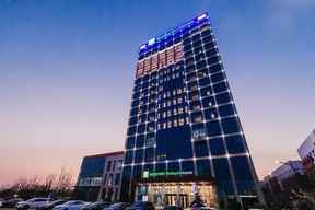 Holiday Inn Express TAIZHOU CMC, an IHG Hotel