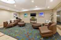 Lobi Candlewood Suites WASHINGTON NORTH