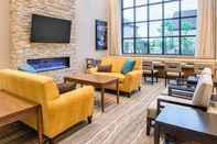 Bar, Kafe, dan Lounge Staybridge Suites HILLSBORO NORTH, an IHG Hotel