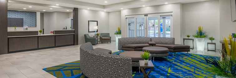 Lobby Candlewood Suites COOKEVILLE