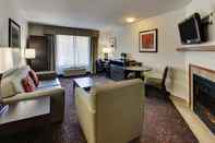 Common Space Holiday Inn Express & Suites LANCASTER-LITITZ, an IHG Hotel