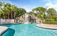 Swimming Pool 4 Crowne Plaza ORLANDO - LAKE BUENA VISTA, an IHG Hotel