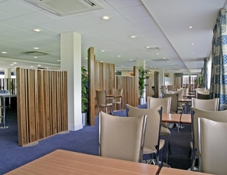 Others 2 Holiday Inn Express CARDIFF AIRPORT, an IHG Hotel