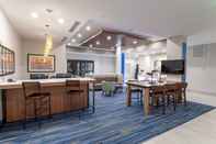 Bar, Kafe, dan Lounge Holiday Inn Express & Suites COLUMBUS - WORTHINGTON, an IHG Hotel