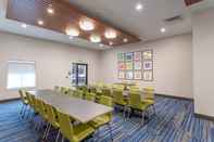 Functional Hall Holiday Inn Express & Suites COLUMBUS - WORTHINGTON, an IHG Hotel