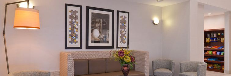 Lobby Holiday Inn Express & Suites AUSTIN NW - LAKELINE by IHG, an IHG Hotel