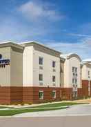 EXTERIOR_BUILDING Candlewood Suites DAVENPORT