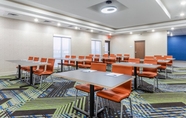 Functional Hall 6 Holiday Inn Express & Suites KEARNEY, an IHG Hotel