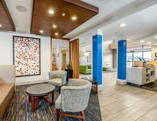 Lobby 2 Holiday Inn Express & Suites FREMONT - MILPITAS CENTRAL, an IHG Hotel