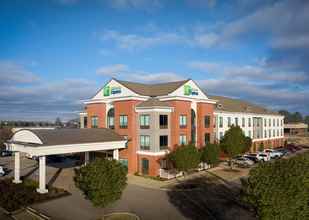 Exterior 4 Holiday Inn Express & Suites OLIVE BRANCH, an IHG Hotel