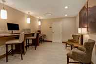 Common Space Staybridge Suites OVERLAND PARK-KANSAS CITY AREA, an IHG Hotel